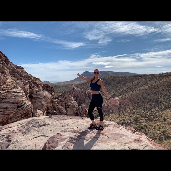 Meet your Posher, Alissa - Picture 1 of 1